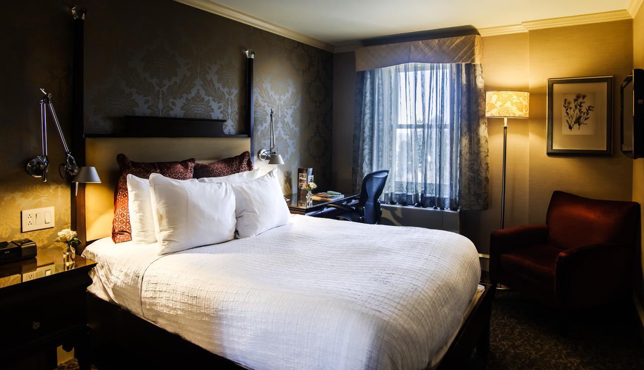 Hotel Chestnut Hill 4*